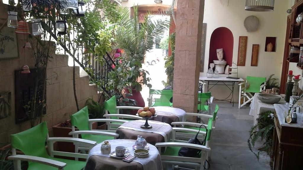 Aeginitiko Archontiko Apartman Aegina Kültér fotó